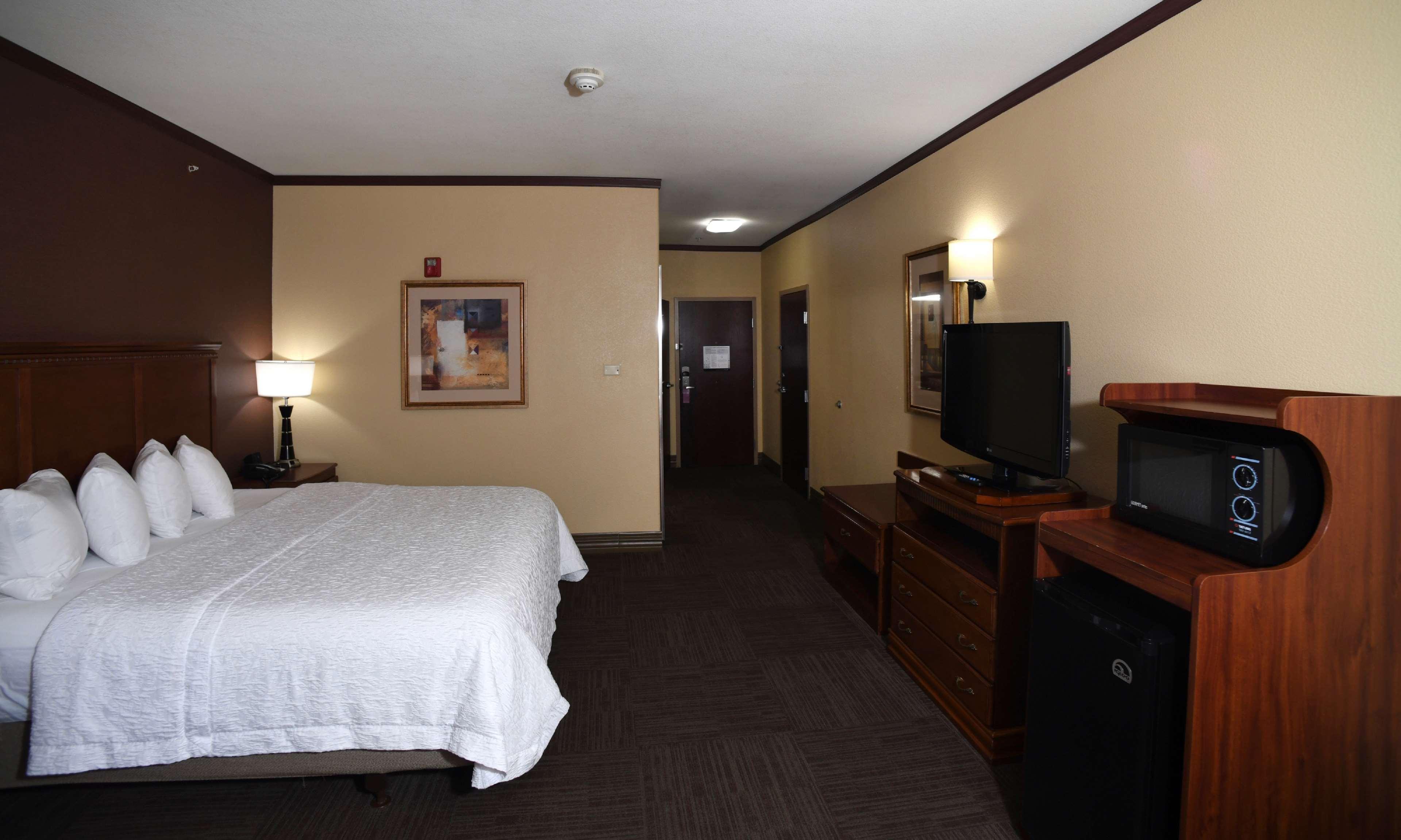 Hotel Hampton 3*