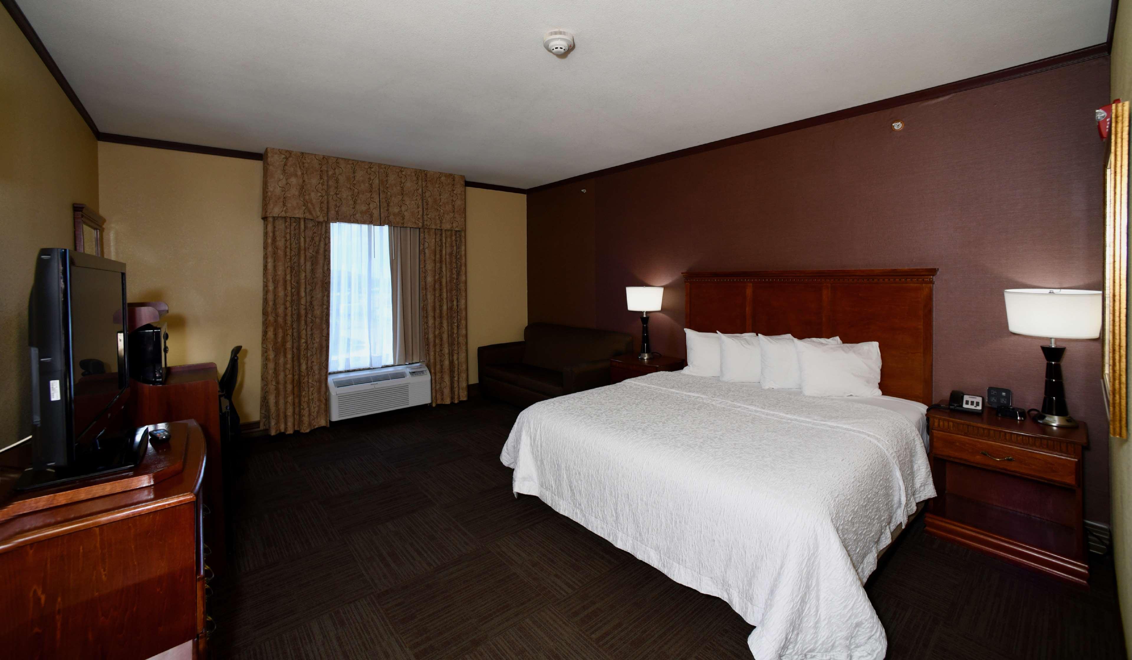 Hampton Hotel 3*