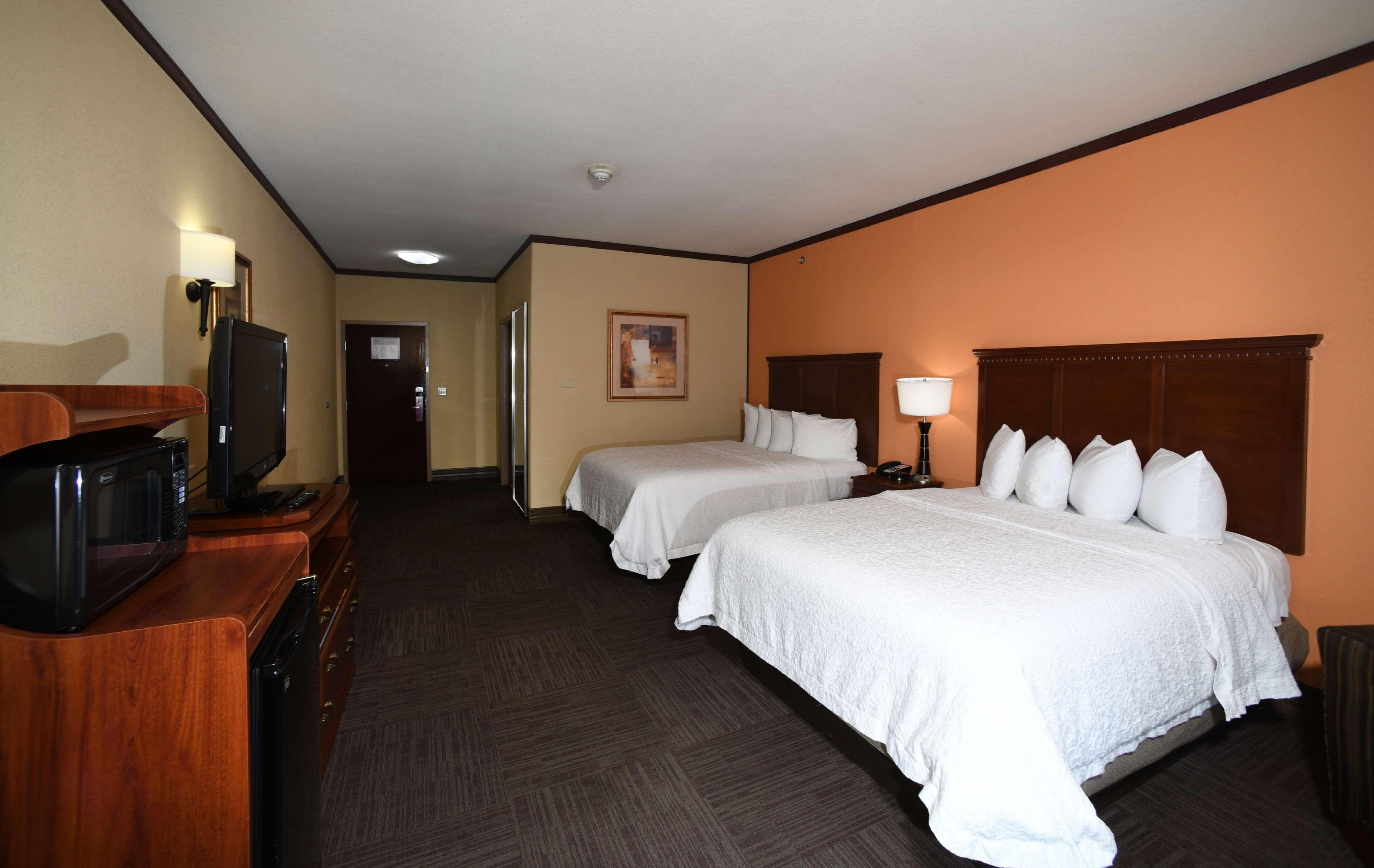 Hotel Hampton Seguin