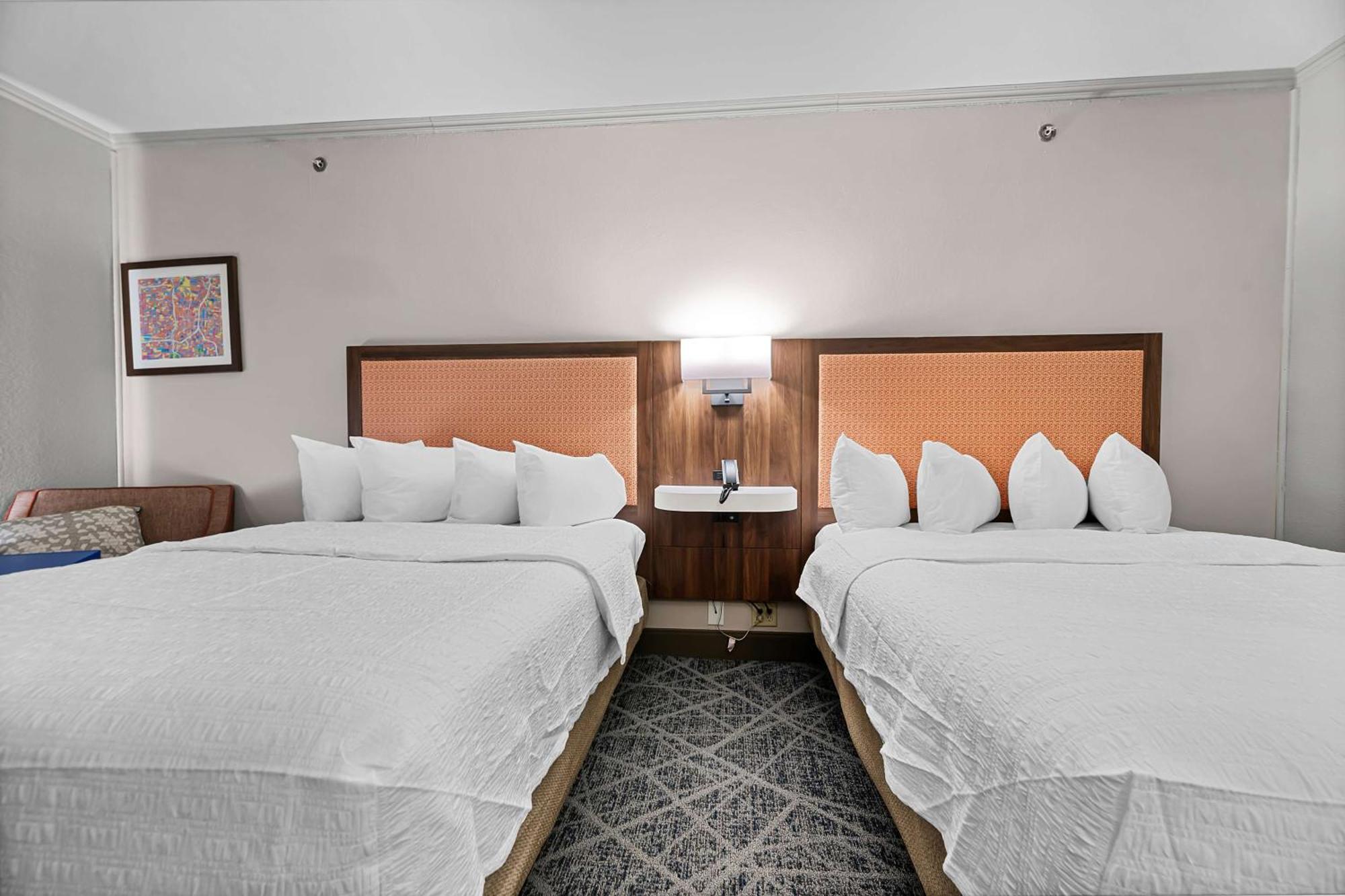 Hampton Hotel